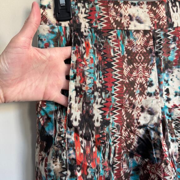 WORTH New York Silk Shorts Abstract Dressy Seam Front w/Pockets Size 0 - Picture 2 of 7